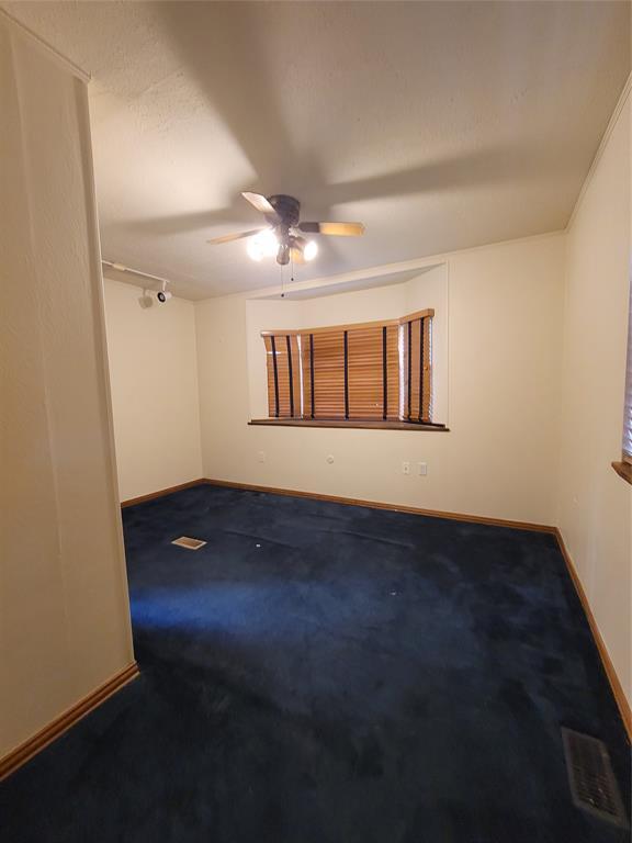 Building Photo - 28307 Red Fox