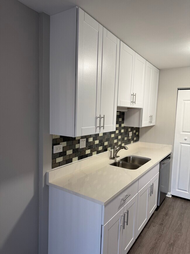 Foto del edificio - 746 Candleridge Ct