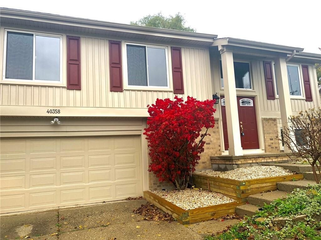 40358 Guilford, Novi, MI 48375 House for Rent in Novi, MI