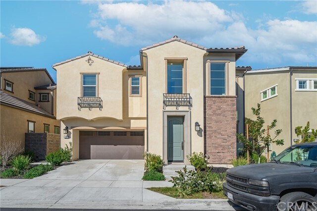 Building Photo - 1925 Aliso Canyon Dr