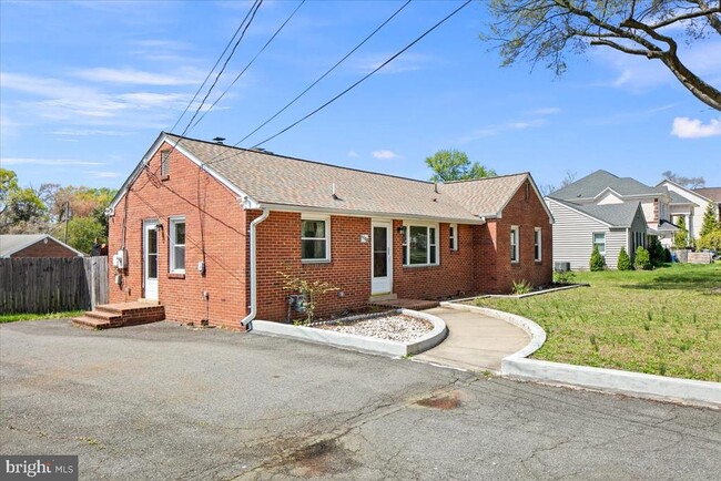 Foto del edificio - 6008 Brookland Rd