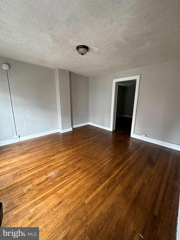 Foto del edificio - 228 N Locust St
