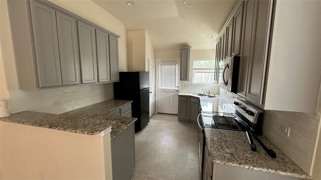 Building Photo - 17777 Lion Heart Rd