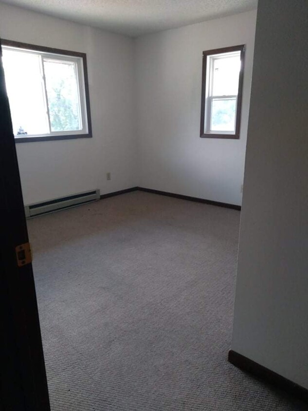 Bedroom 2 - 311 W Garden St
