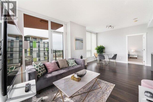 Photo du bâtiment - 5628 Birney Ave