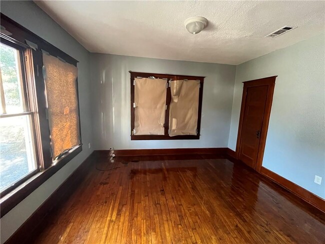 Foto del edificio - 1352 Dauphin Island Pkwy