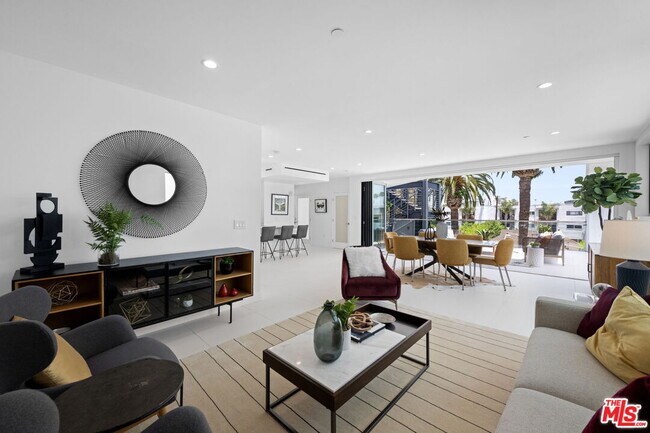 Foto del edificio - 621 Kings Rd