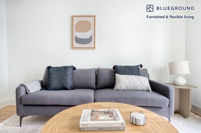 Foto del edificio - 1401 Art Dilly Dr.