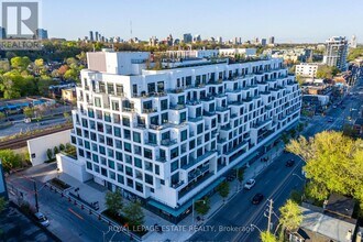 Building Photo - 280 Howland Ave