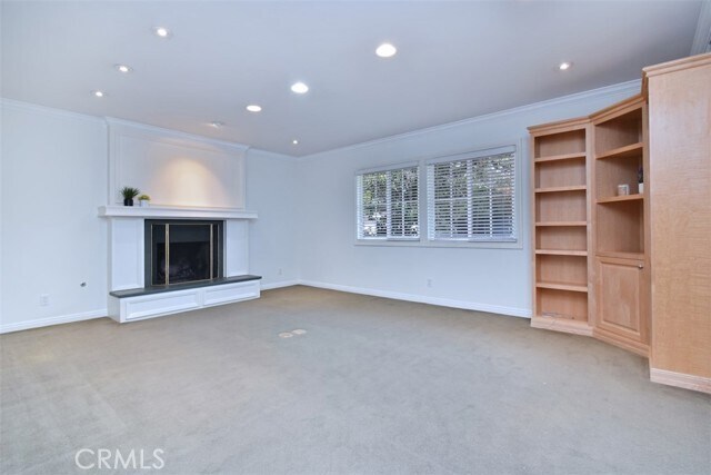 Building Photo - 15344 Greenleaf St
