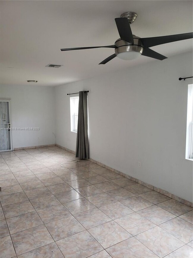 Photo - 456 NW 85th Street Rd House