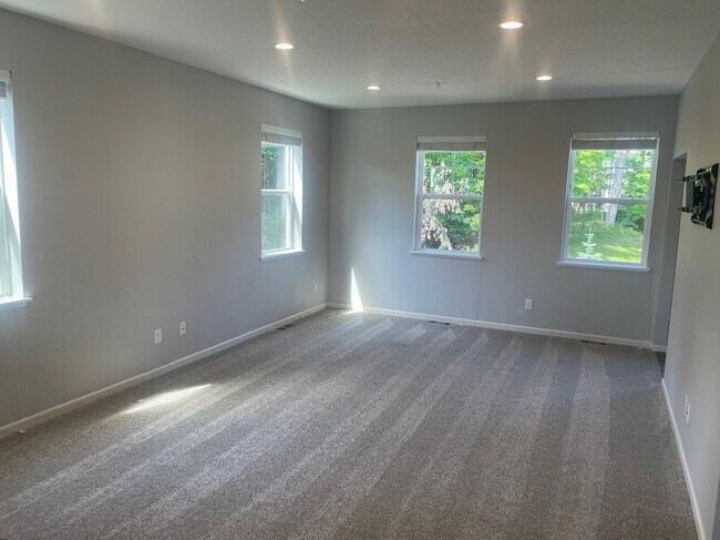 Foto del edificio - 9624 Merrimac Ln N