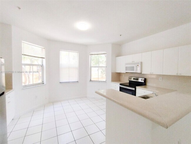 Building Photo - 3603 Shoma Dr