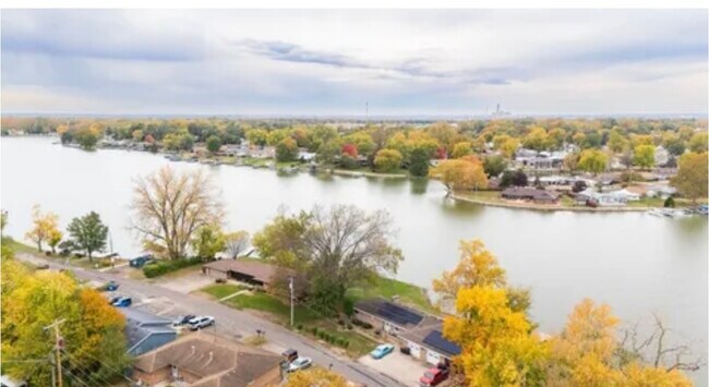 Foto del edificio - 3 Rosewood Ln