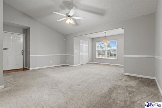 Building Photo - 529 3rd Loop Rd