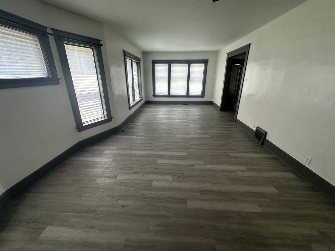 Foto principal - 5727 King Hill Ave St. Joseph, MO 64504