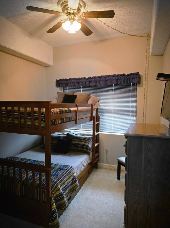 Foto del edificio - 303 Sugar Top Dr