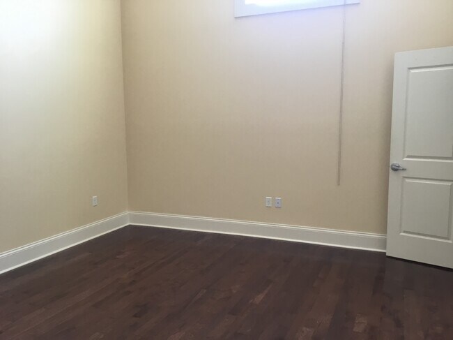 Foto del edificio - 324 Brady St