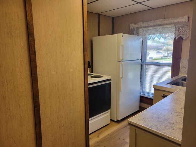 Foto del edificio - 204 E Broadway Ave