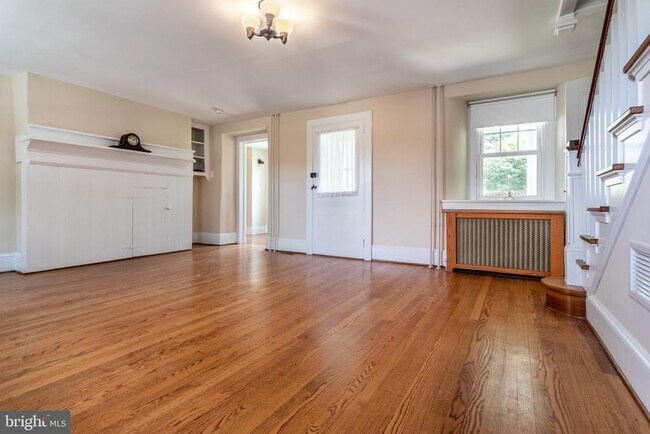 Foto del edificio - 110 Lyndell Rd