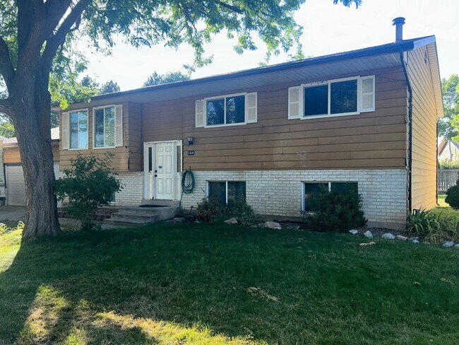 Foto del edificio - 368 Weaver Ln