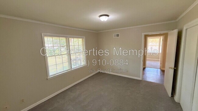 Building Photo - 4027 Faronia Dr
