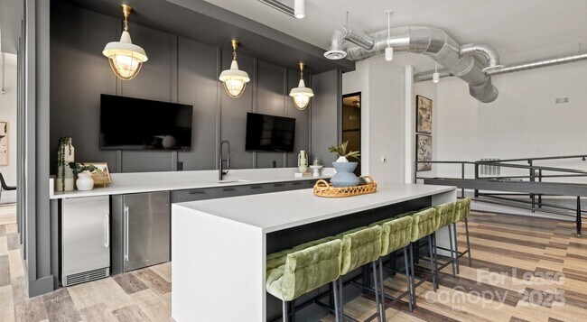 Foto del edificio - 2314 Berryhill Rd