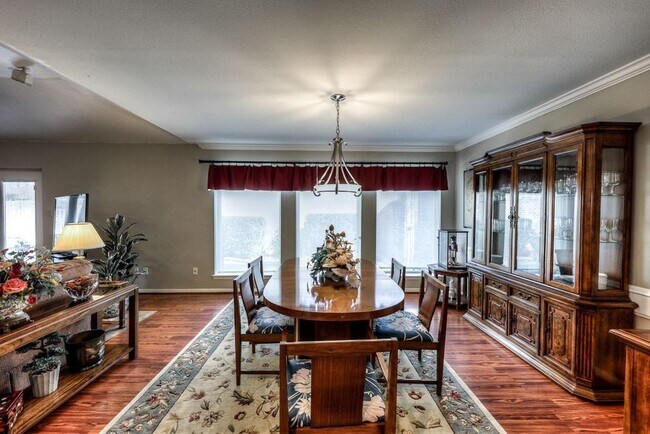 Foto del edificio - 322 W Fair Harbor Ln