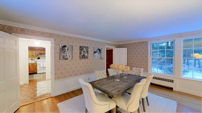 Foto del edificio - 78 Draper Rd