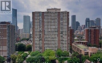 Building Photo - 40-2040 Homewood Ave