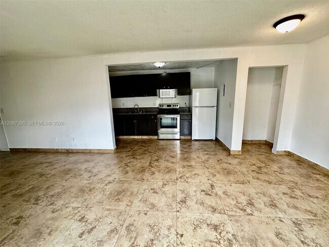 Building Photo - 4540 NW 79th Ave