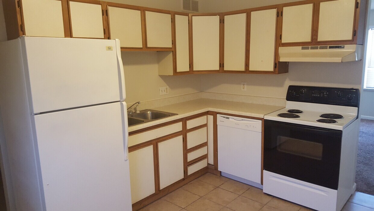 18835E WIGWAM DR COCINA - 18835 E Wigwam Dr