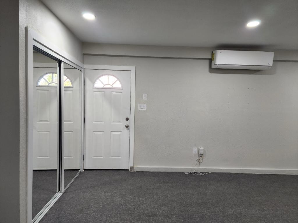 Building Photo - 13602 Ironstone Ave