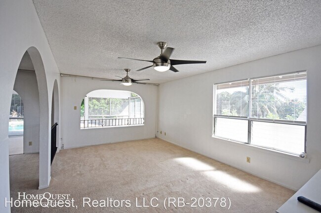 Building Photo - 3 br, 2 bath House - 46-241 Kalali St