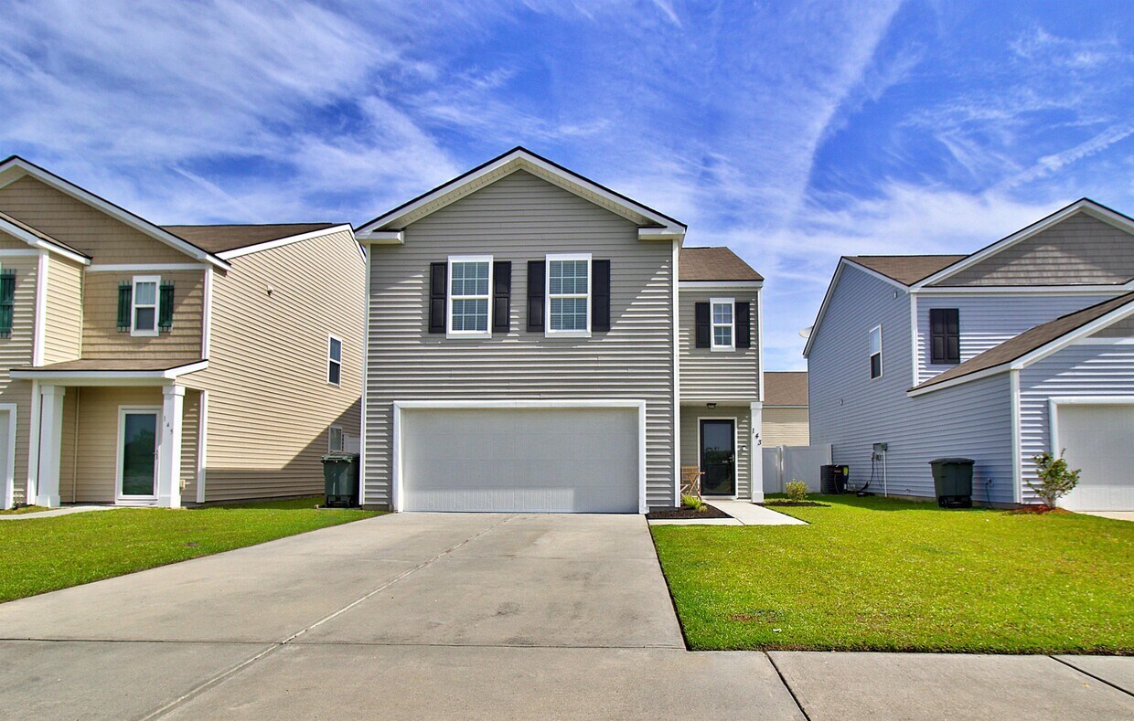 143 Davila St, Hinesville, GA 31313 House for Rent in Hinesville, GA