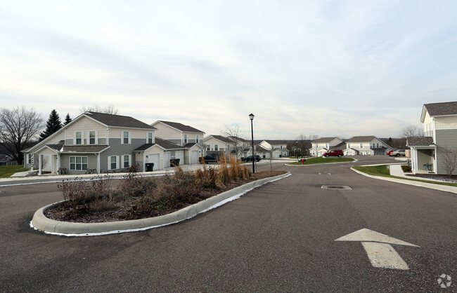 Foto del edificio - Streetsboro Townhomes