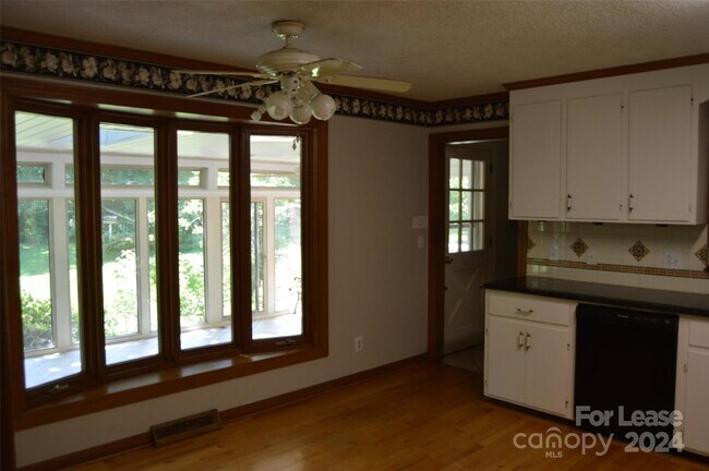 Foto del edificio - 3216 Wentworth St