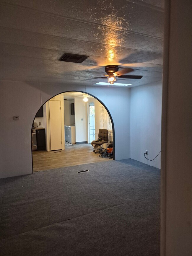Foto del edificio - 5422 N Royal Palm Dr