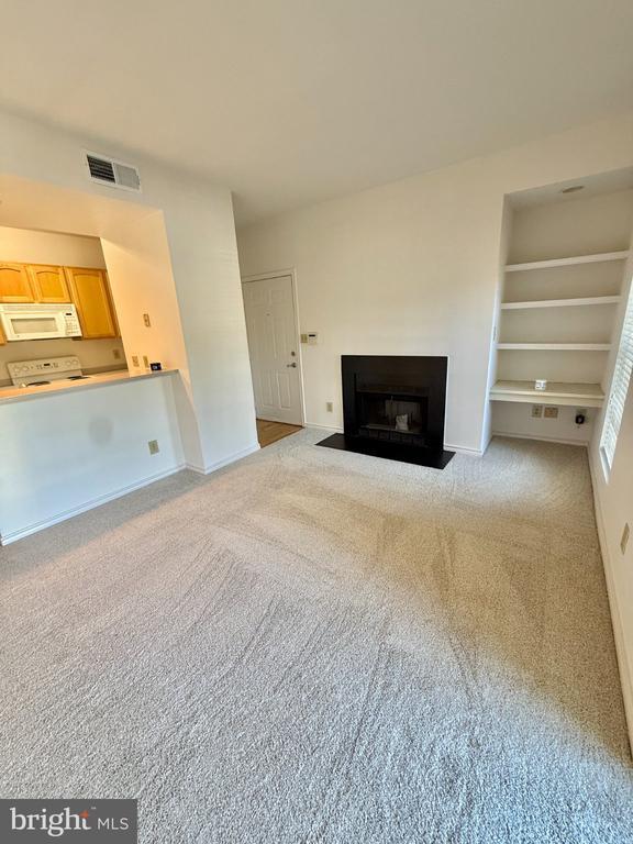Building Photo - 12155 Penderview Terrace