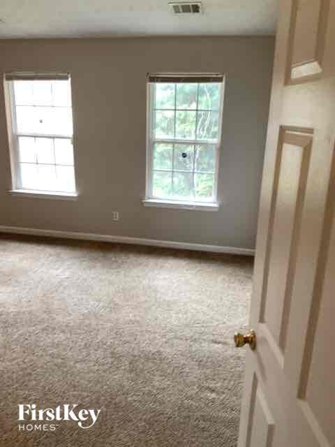 Building Photo - 6087 Camden Forrest Dr