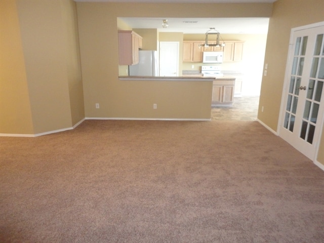 Foto del edificio - 512 Timber Dr