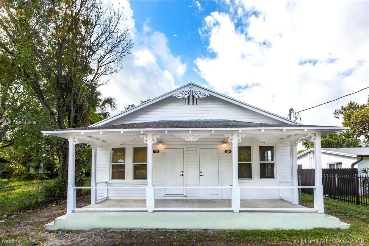 2 br, 1 bath - 3758 Frow Ave # 1 - 2 br, 1 bath  - 3758 Frow Ave # 1