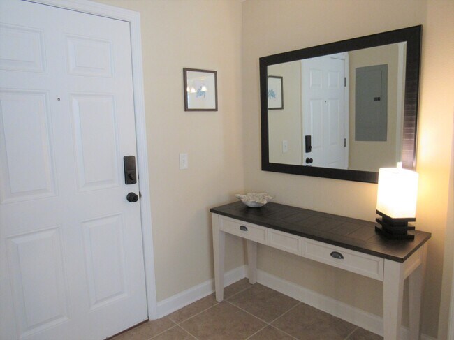 Entry - 468 Bouchelle Dr