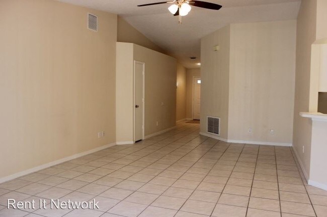 Building Photo - 4705 Stove Pl