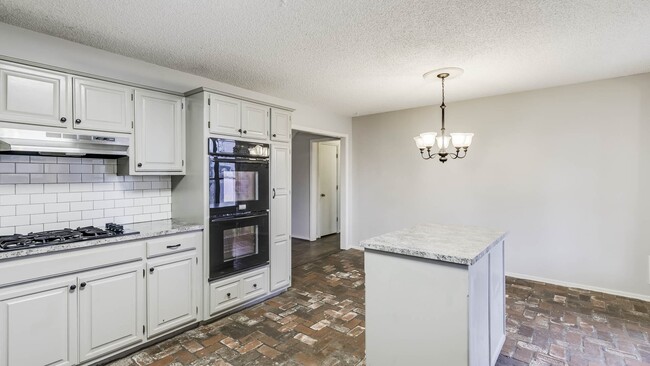 Foto del edificio - 10513 E 113th St S