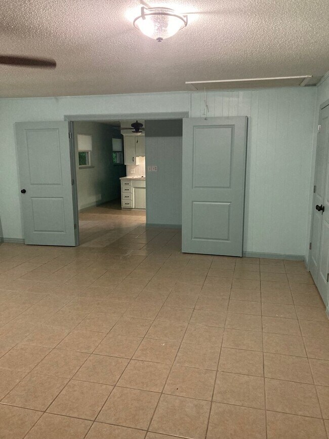 Foto del edificio - Newly Renovated Home in the heart of Springdale !