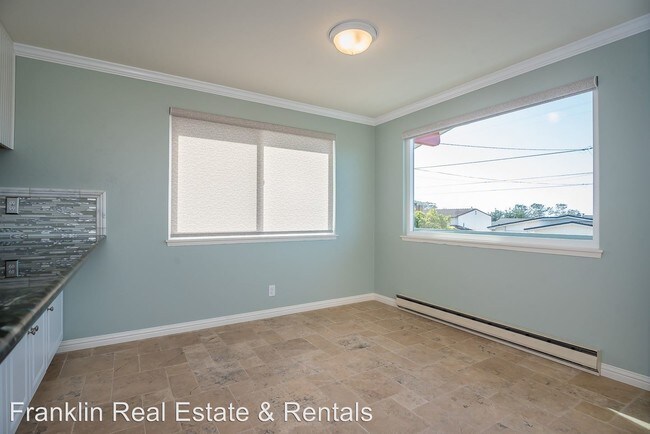 Building Photo - 3 br, 2 bath House - 1210 Clarabelle