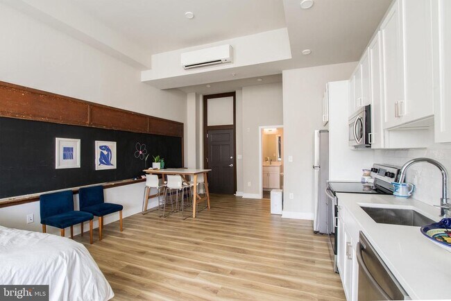 Foto del edificio - 1300 S 19th St