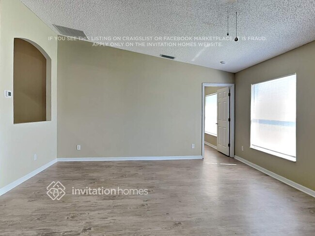 Foto del edificio - 1712 Laramie Cir