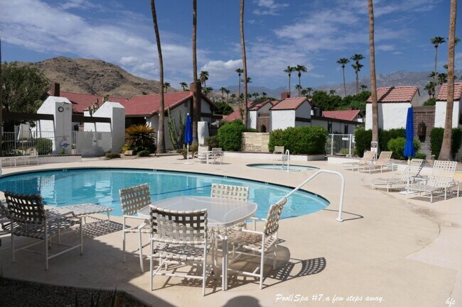 Building Photo - Canyon Sands Villa-Long Term,unfurnished.